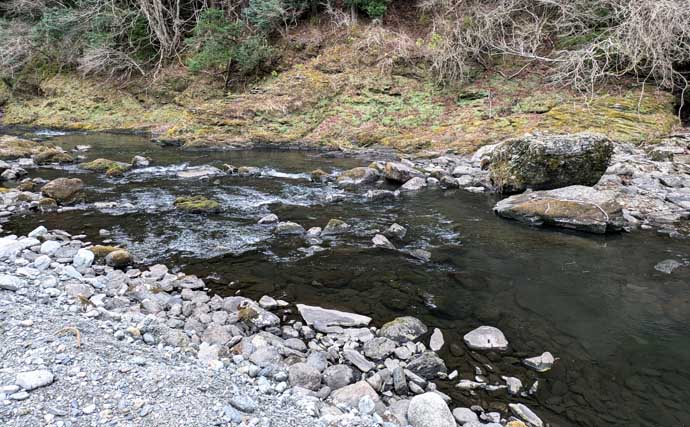 櫛田川での渓流釣りで24cm頭に良型アマゴ連発【三重】エサ・ルアー共にヒット