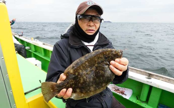 東京湾の船カレイ釣りでトップ4尾【荒川屋】1日通してアタリあり