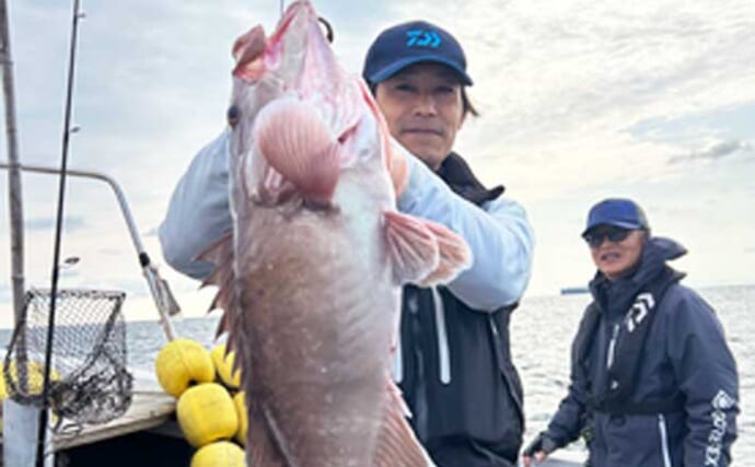「美味しい魚きた！」タイラバで5kg大型タカバ（マハタ）堂々浮上【沖のルアー釣果速報・福岡】