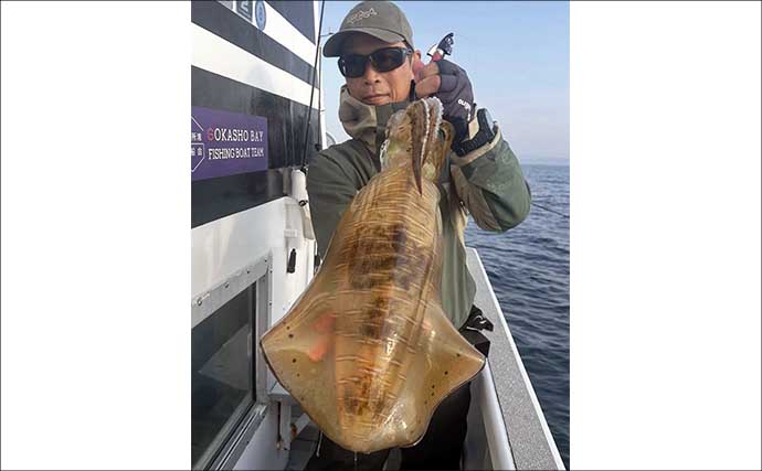 2kg級の大型アオリイカ乱舞！春のティップランエギング絶好調【オフショアルアー最新釣果9選・三重】