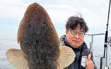 60cm級『マーゴン』マゴチをキャッチ！【オフショアルアー釣果速報5選…