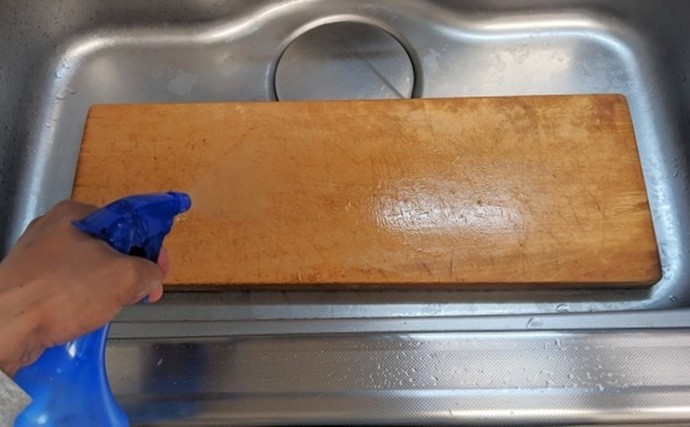 「釣りの頑固な汚れと臭い諦めてない？」遊漁船でアルカリ電解水を使ってみたら衝撃の結果に