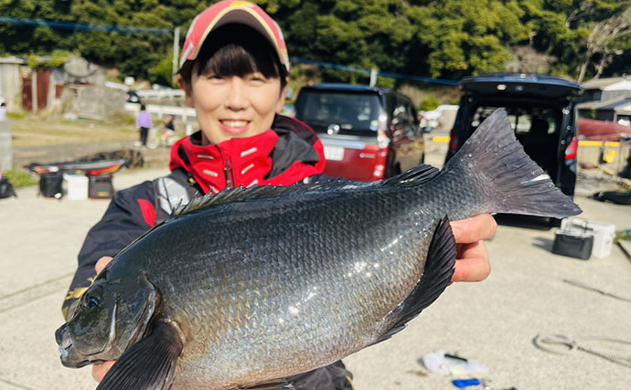 磯フカセ釣りで40cm超えグレ続々！【的山大島・長崎】好ゲストにイサキも登場