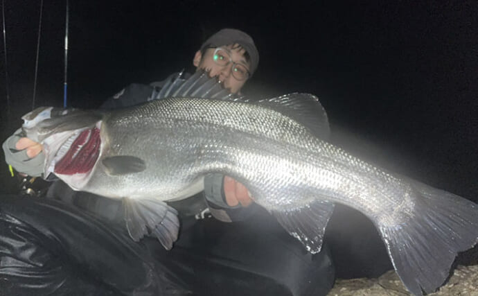 「想定外の大型魚がヒット！」 夜磯メバリング釣行で良型ヒラスズキを手中【福岡】