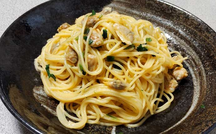 「簡単で美味！」潮干狩りのアサリを使ったレシピ3選【酒蒸し・炊き込みご飯・佃煮】