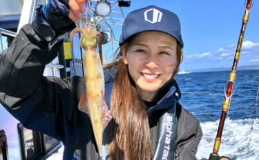 爆釣フィーバーの勝浦沖ヤリイカ釣りレポート【第二沖合丸】海の中はサバだ…