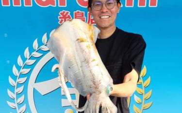 呼子エリアのエギング釣行で2kg超えアオリイカ好捕【佐賀】緑のケイムラ…