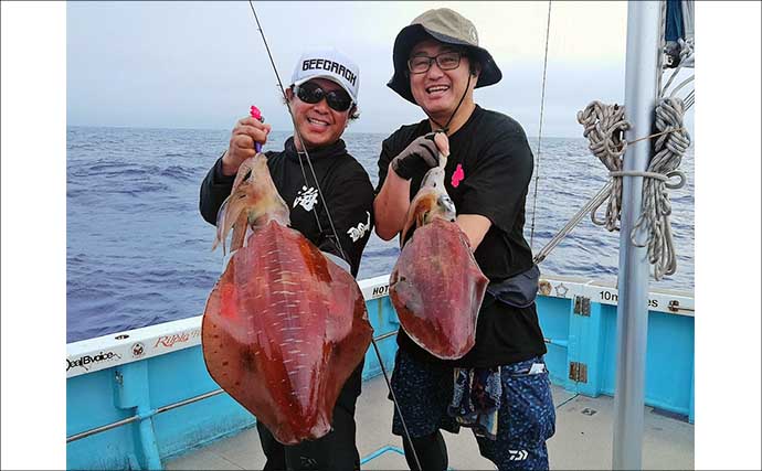 沖縄ティップラン遠征で無限連鎖！　船中15杯の好釣果に大興奮【沖縄】