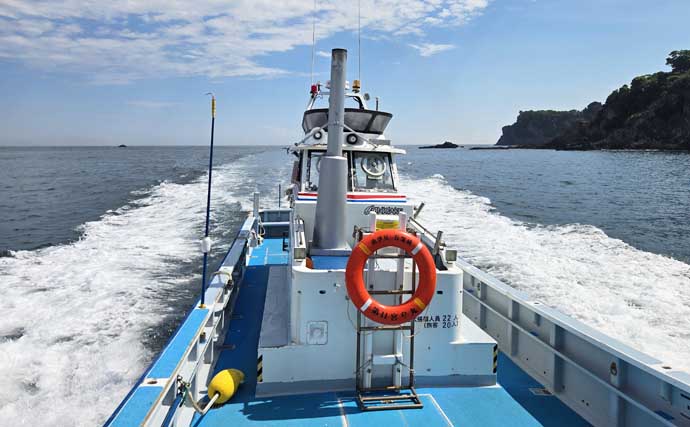 梅雨前の石廊崎名礁「沖の丸島」でフカセ釣り　40cm級メジナに良型イサキ18匹と好釣果