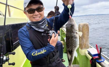 東京湾の「湾フグ釣り」でショウサイフグを好捕【新明丸】速潮で難易度アッ…