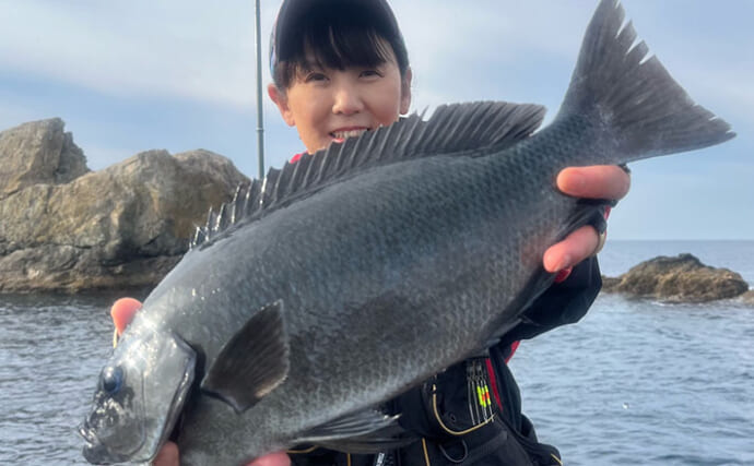 深島の磯で40cm超え良型クロが連発！ 潮変わりにはオオモンハタも登場【大分】