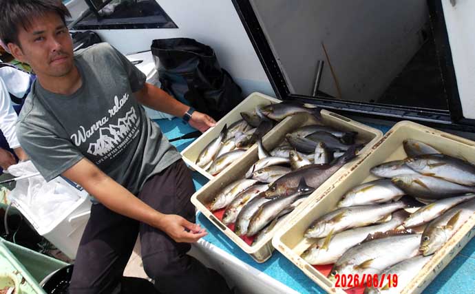 ジャンボサイズのキスが順調にヒット中！【船のエサ釣り釣果速報8選・愛知】
