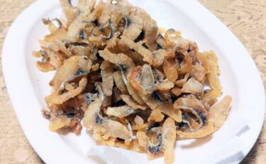 釣った魚で作る「スナック」レシピ：ヒラのチップス　米粉で揚げればサクサ…
