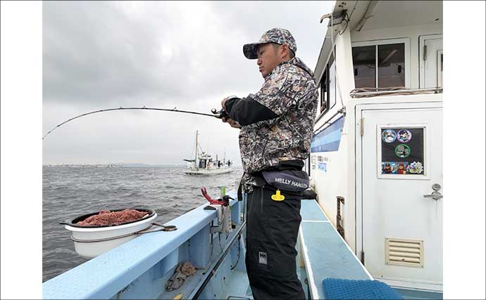 東京湾でイサキ100匹超えの大爆釣！【太郎八丸】旬魚を刺身・真子の煮付け・一夜干しで堪能