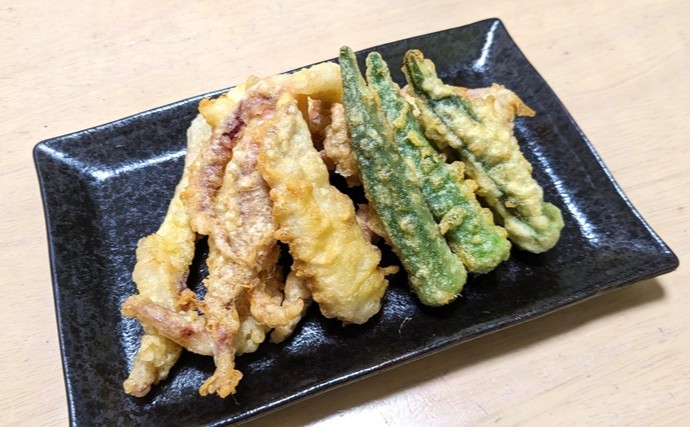 魚介類の揚げ物は美味しいけど油跳ねがち！ 破裂防止対策と飛び散った油の処理について解説！