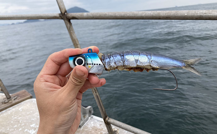 伊良湖水道テンヤタチウオ釣りで指5.5本クラスを筆頭に本命16匹キャッチ【海栄丸】