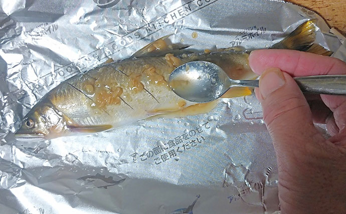 釣った魚で作る「秋の味覚」レシピ：アユの甘みそ焼き　遠火の弱火でじっくり