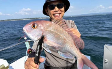タイラバ釣行でマダイ船中全員安打【志摩沖】好ゲストのホウボウは連発！