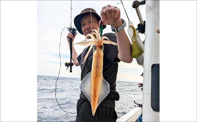 玄界灘でも響灘でもイカ三昧！夜焚きイカ釣り絶好調キープ【船釣り最新情報18選・福岡】