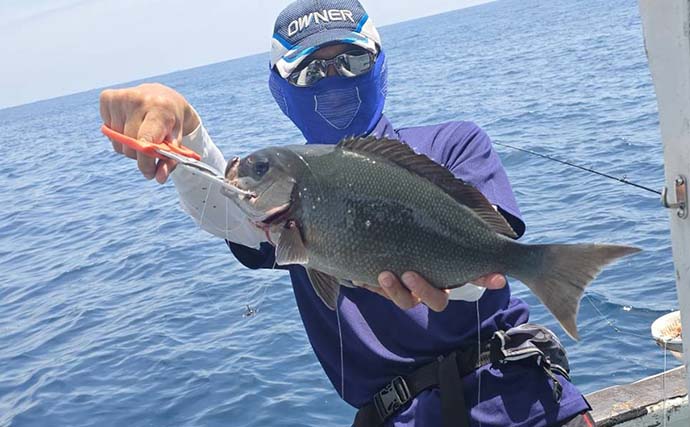 水深300mから20mまで那智勝浦で釣り三昧！　中深海から尾長グレまで多彩魚が続々
