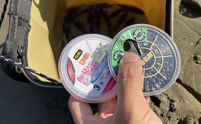 足元に仕掛けを落とすとアタリ連発！ 漁港での脈釣りで「1時間でマハぜ30匹」