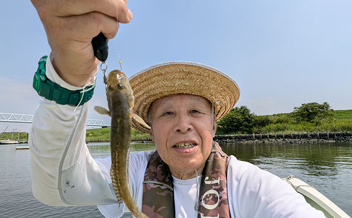 江戸川放水路のボートハゼ釣りで17cmヒネハゼ含み63尾と好釣果！【林遊船】