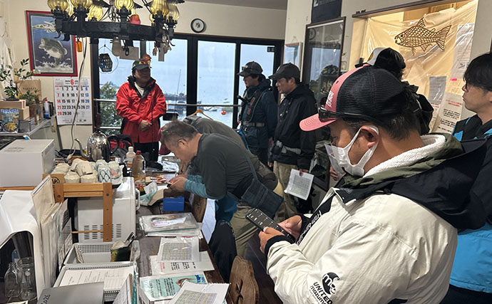バス釣り好き14人が雨の芦ノ湖に集結！ ヒロ内藤氏率いる「ブートキャンプ」に潜入