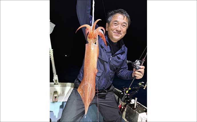 大型ヤリイカ主体で好調キープ中！【夜焚きイカ釣果速報18選・福岡】
