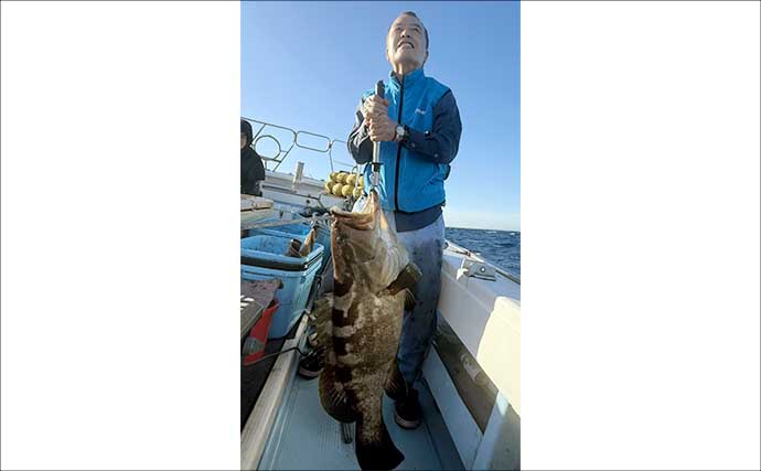 夜焚きイカ釣りで深海魚？が登場　船宿厳選「今週の船釣りに行きたくなる写真」8選【九州】