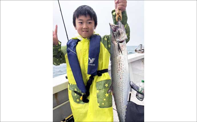 テンヤタチウオ釣りでサワラがゲット！「今週の船釣りに行きたくなる写真」4選【関西】