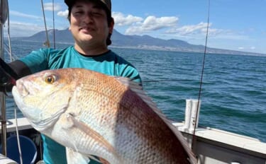 80cmオーバー！島原沖タイラバゲームで大型マダイが続々【船釣り最新釣果情報4選・大分／熊本】