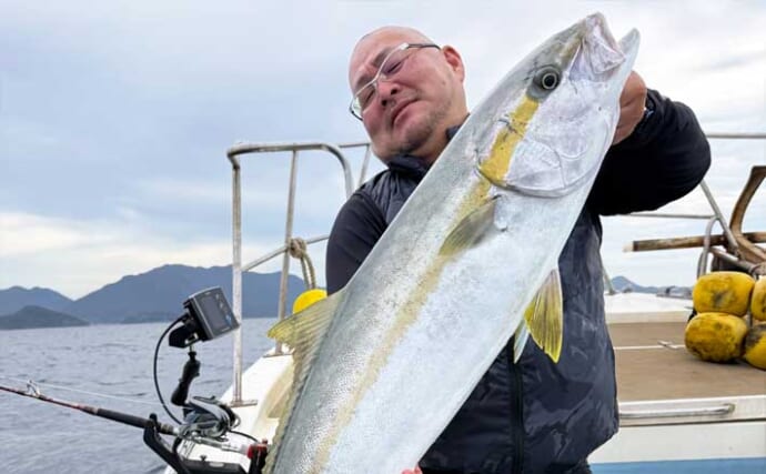 落とし込み釣りで大型ヒラマサ！エサ付きも良好【船のエサ釣り最新釣果情報9選・福岡】