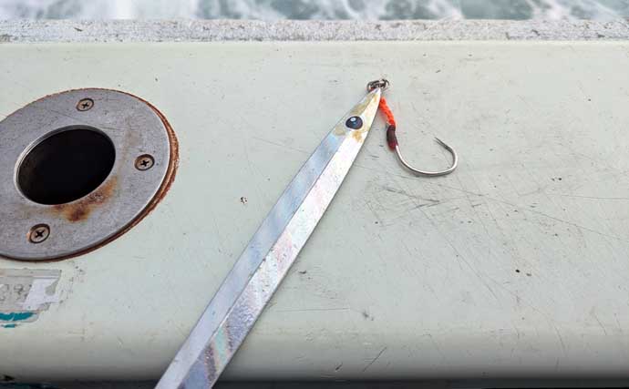 「周囲はメーター超えブリやサワラ連発なのに自分は釣れない…」　釣り方を真似して85cmブリがヒット