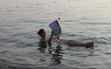 世界一「しょっぱい湖」が消える？　観光地「死海」が存続の危機に瀕しているワケ