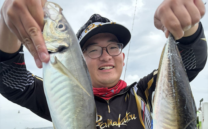 隣は連発なのに自分だけ釣れない？ 針を替えた途端にアタリ連発でタチウオ20本【東京湾】