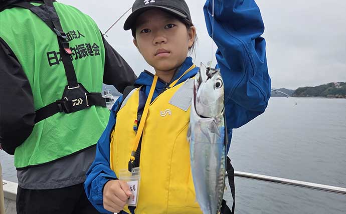 釣り未経験の子どもたちが「船釣り」に挑戦！ アジにソウダガツオにマダイも登場【三重】