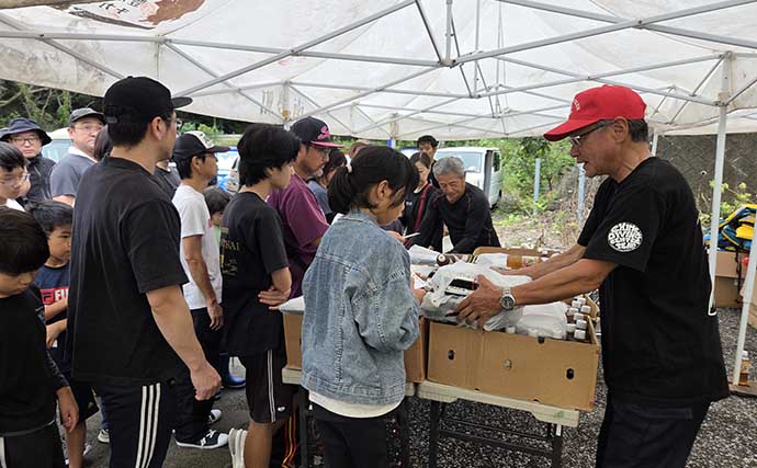 釣り未経験の子どもたちが「船釣り」に挑戦！ アジにソウダガツオにマダイも登場【三重】