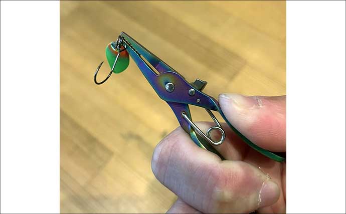 釣り用プライヤーは「大は小を兼ねない」？　小型リングを傷めた失敗から”親子タイプ”を使ってみた