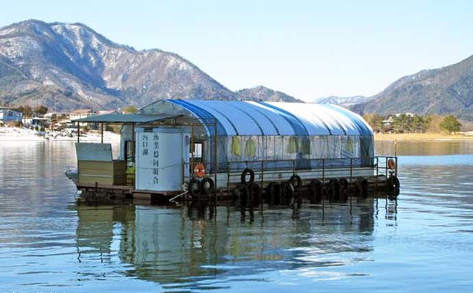 関東近郊おすすめワカサギ釣り場：河口湖　厳冬期は寒さ対策で「ドーム船」一択