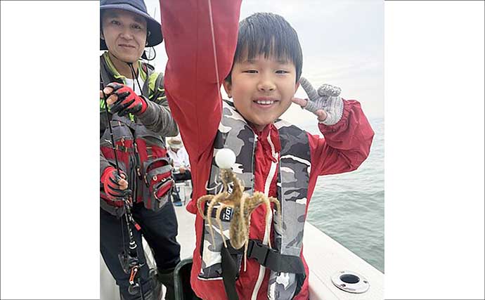 島原沖でイイダコ釣り好調！釣る人80尾超え【船釣り最新釣果情報5選・大分／熊本】