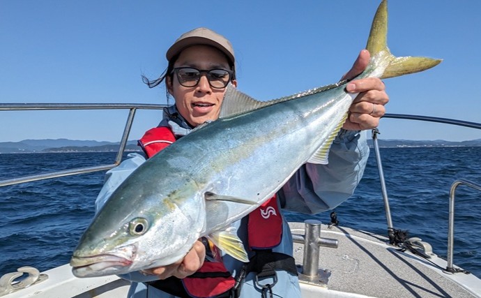 タテ釣りで「8kg超のカンパチ」が登場！　大物を獲る電動リールとバッテリーの選び方を解説