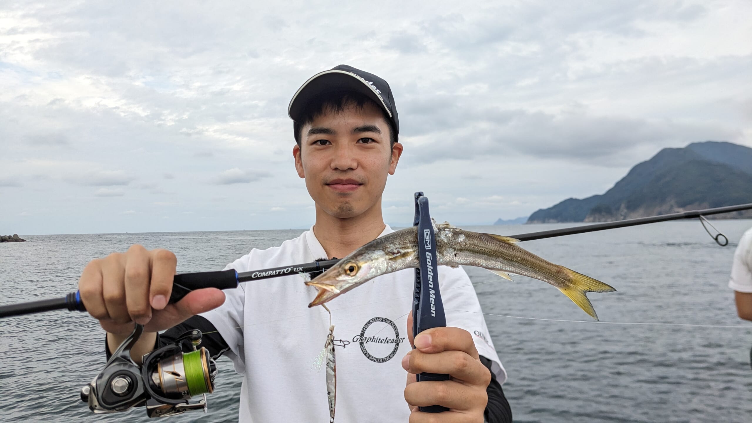 コンパクトロッド1本で「何魚種釣れる？」 アオリにキジハタにカマスも連発【福井】
