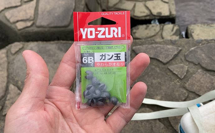 ダイソーの穴釣り竿で「17cmウロハゼ」をキャッチ　消波ブロックの隙間を探って攻略